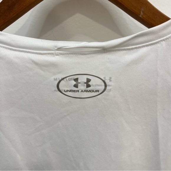 Nwt under Armor Stars t shirt - Picture 3 of 7